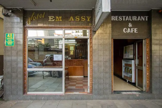 Hotel Embassy