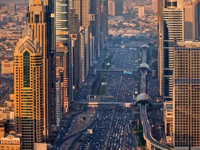 Mercure Dubai Barsha Heights Hotel Suites