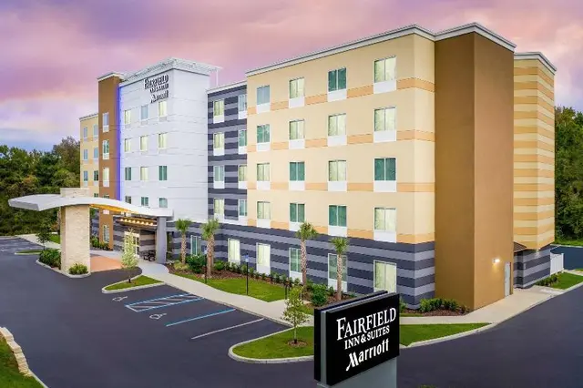 Fairfield Inn & Suites By Marriott Gainesville I-7
