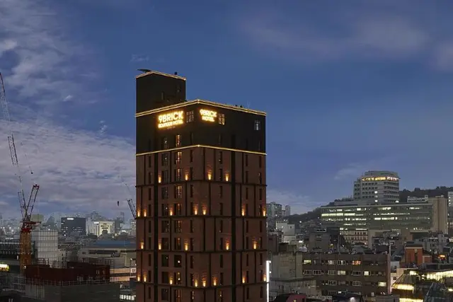 Nine Brick Hotel