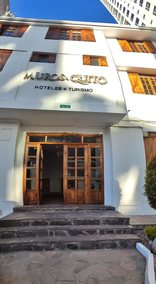 Muros Quito