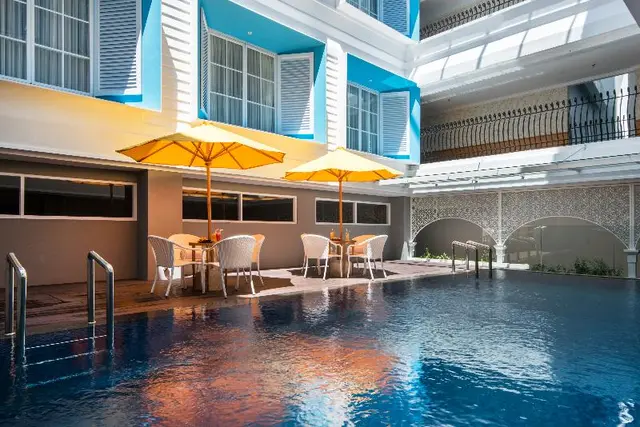 Yans House Hotel