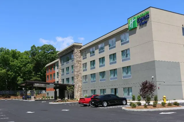 Holiday Inn Express Hendersonville Se Flat Rock