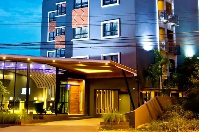 CoCo Hotel Bangkok