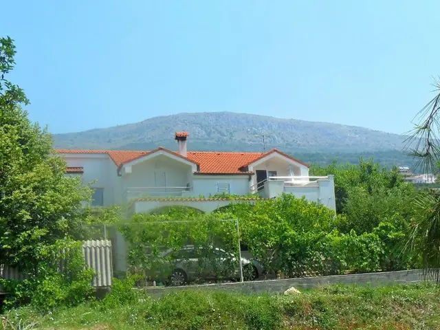 Apartments Dama (ex Danica)