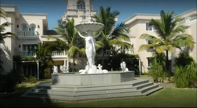 Club Mahindra Emerald Palms