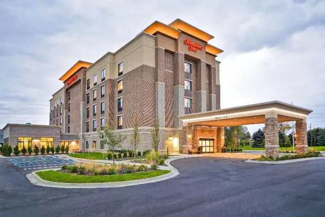 Hampton Inn & Suites Livonia Detroit, MI