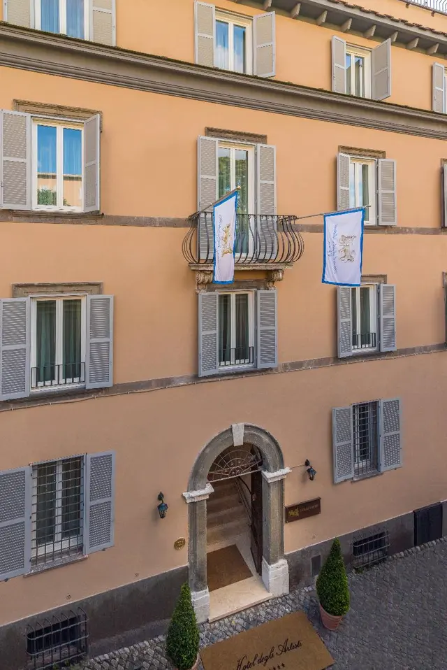 Degli Artisti Hotel