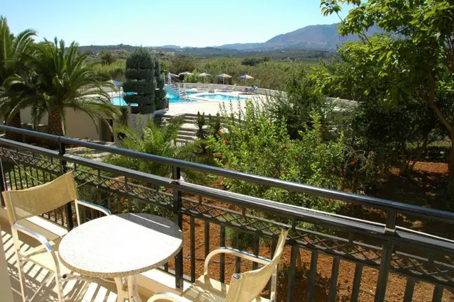 Hotel Vantaris Garden