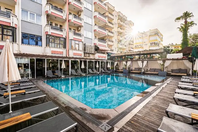 H.M.A. Hotel & Suites