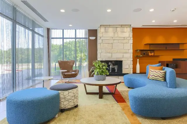 Fairfield Inn & Suites Decatur At Decatur Conferen