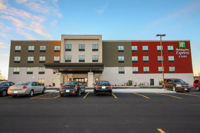 Holiday Inn Exp & Sts Kirksville - University Area