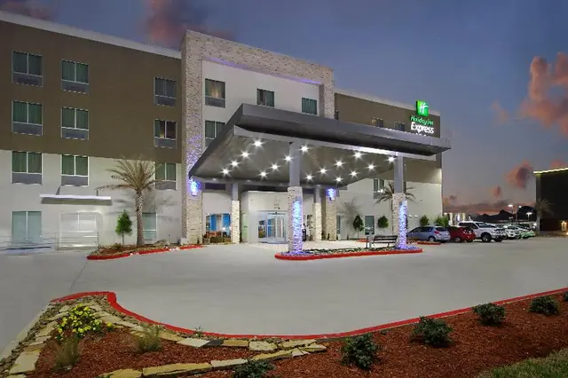 Holiday Inn Express Lake Charles South Casino Area