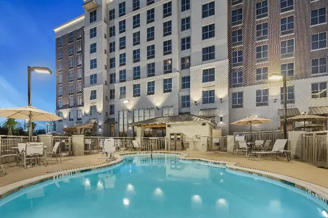 Staybridge Suites Florence - Center