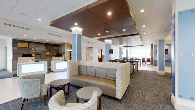 Holiday Inn Express Suites Chalmette New Orleans S