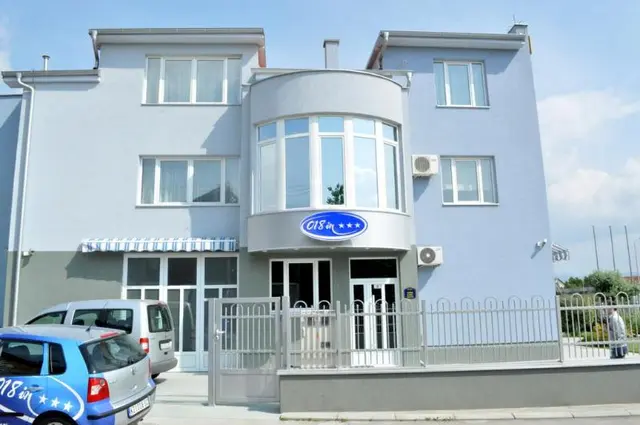 Hotel 018 In Nis