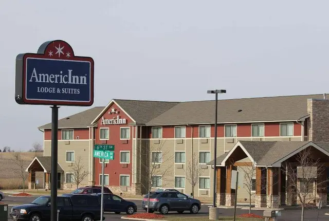 Americinn By Wyndham Cedar Rapids/Cid Airport