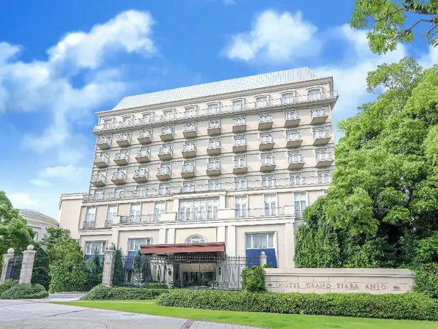 Hotel Grand Tiara Anjo