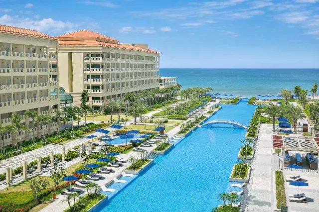 Sheraton Grand Danang Resort & Convention Center
