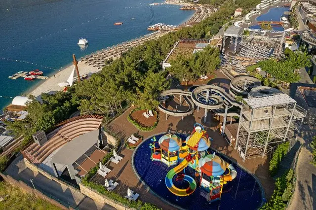 Titanic Luxury Collection Bodrum
