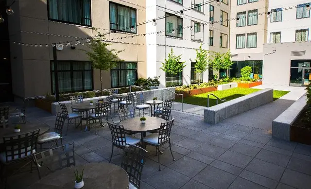 EVEN Hotels Seattle - South Lake Union