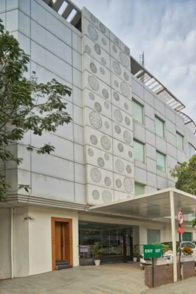 Ginger Vadodara RCR