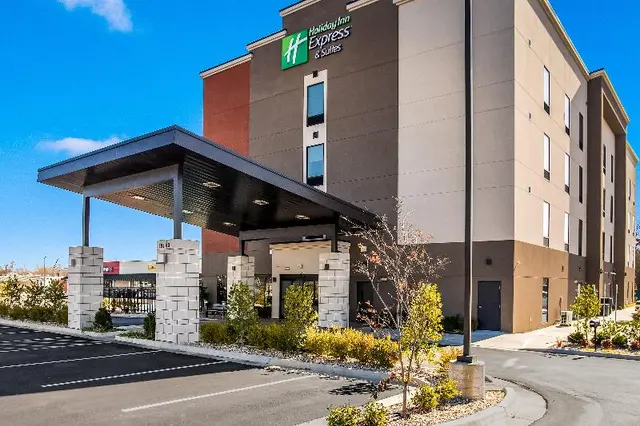 Holiday Inn Express Suites Tulsa East Catoosa IHG