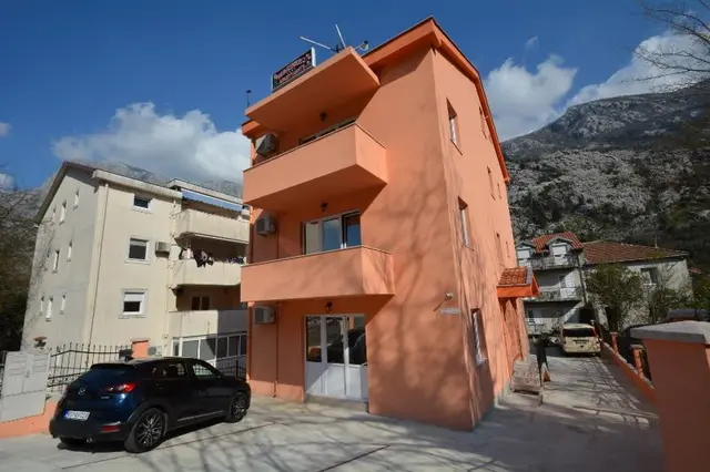 Apartments Marinero