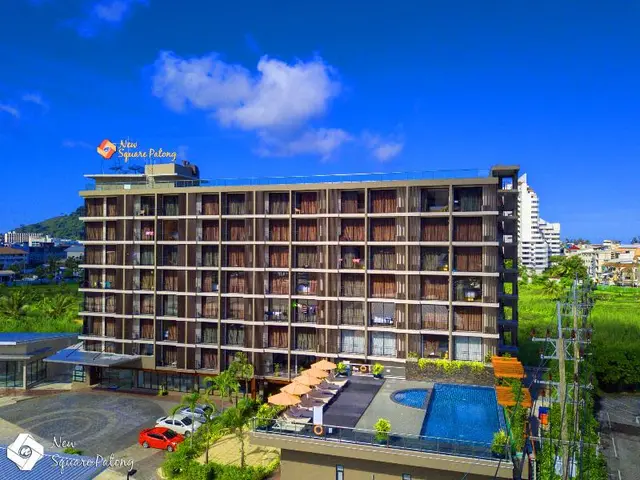 New Square Patong Hotel