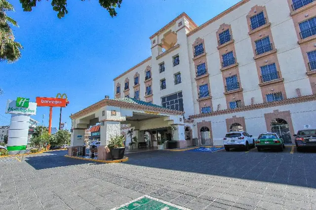 Holiday Inn LEON by IHG