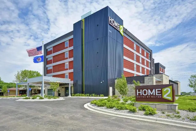 Home2 Suites by Hilton Plymouth, MN