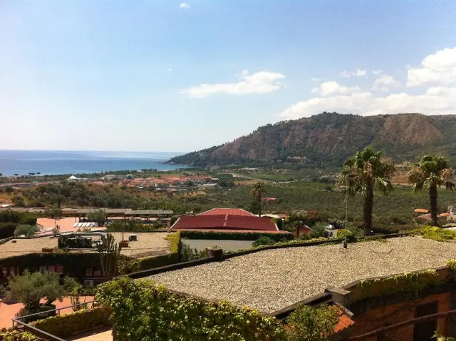 Porto Rhoca Resort