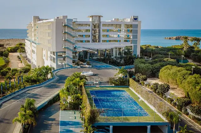 Nissiblu Beach Resort
