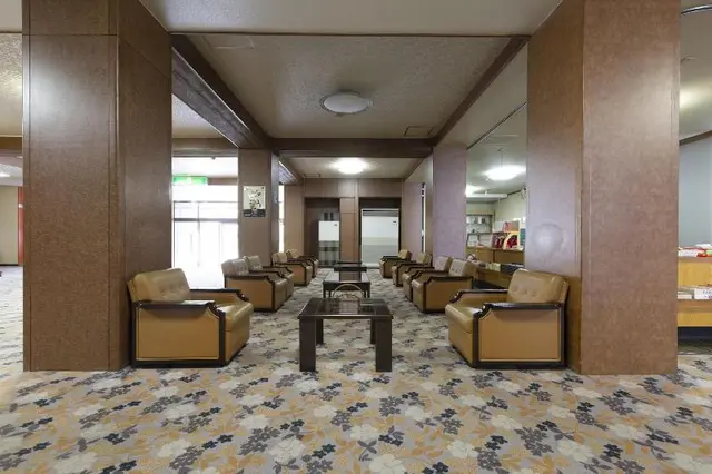 OYO 44578 Kitaguni Grand Hotel