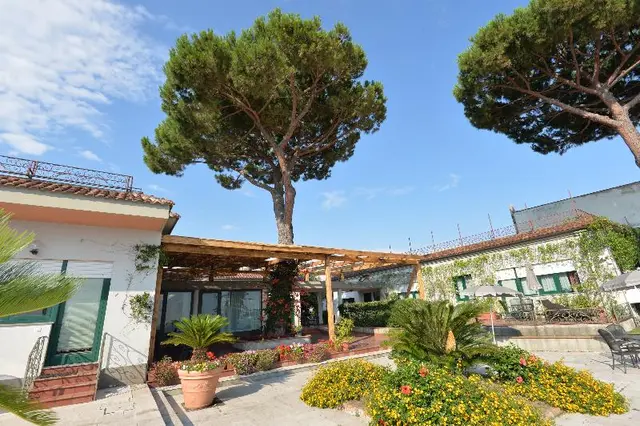 Miramare Residence