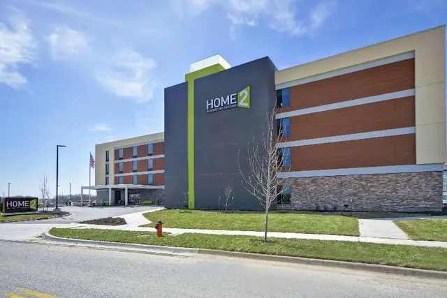 Home2 Suites By Hilton - Kansas City Airport