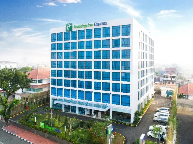 Holiday Inn Express Jakarta Matraman