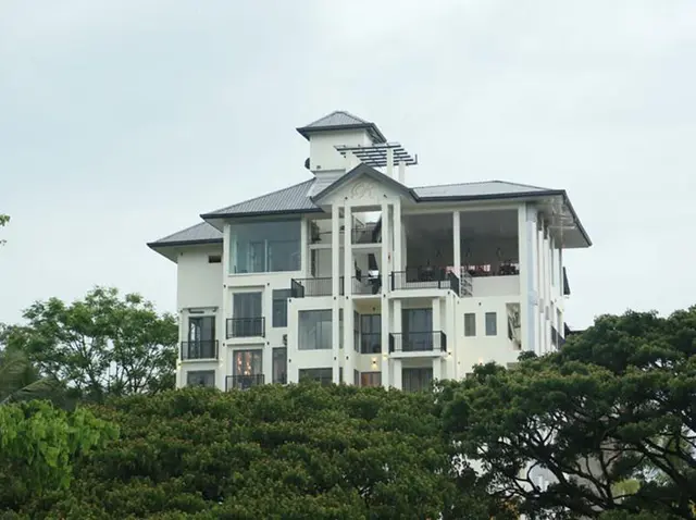 Rivendell Hotel