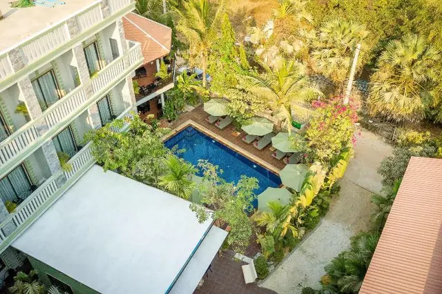 Reveal Angkor Hotel