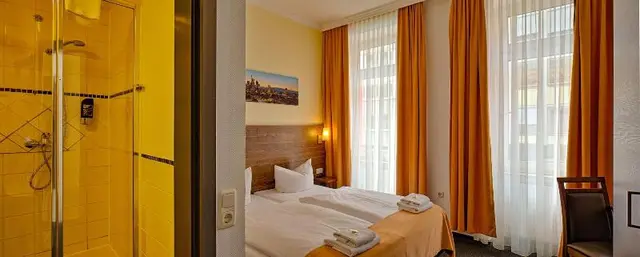 Hotel Little Paris