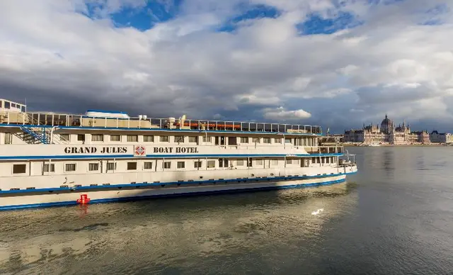 Grand Jules Boat Hotel Budapest