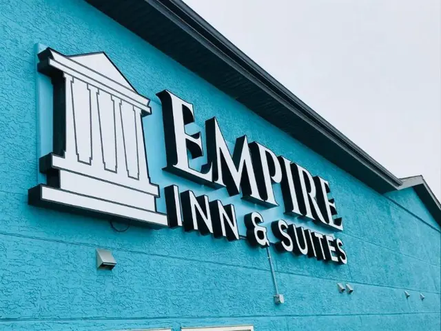 Empire Inn & Suites Red Deer
