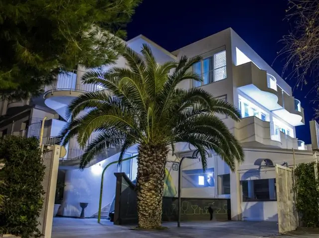 Cico Hotel