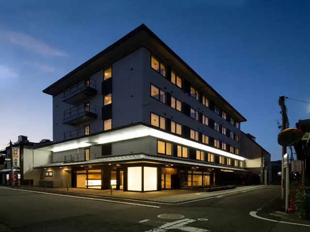Hotel Glad One Kyoto Shichijo by M's