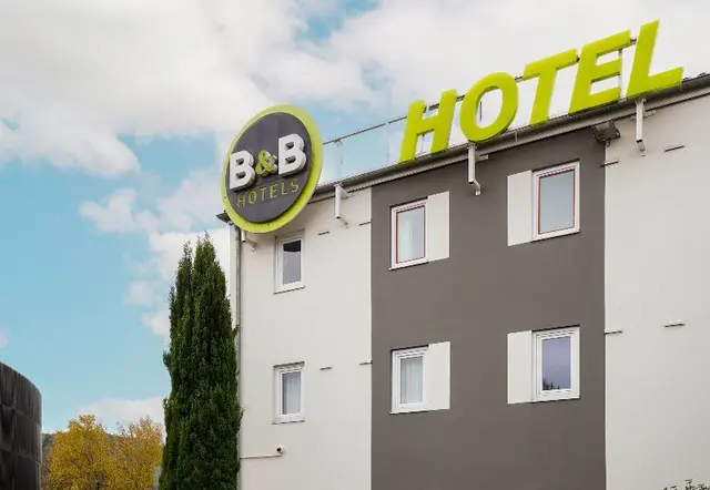 B&B HOTEL AIX EN PROVENCE Pont de l'Arc
