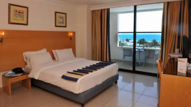 Mina Hotel