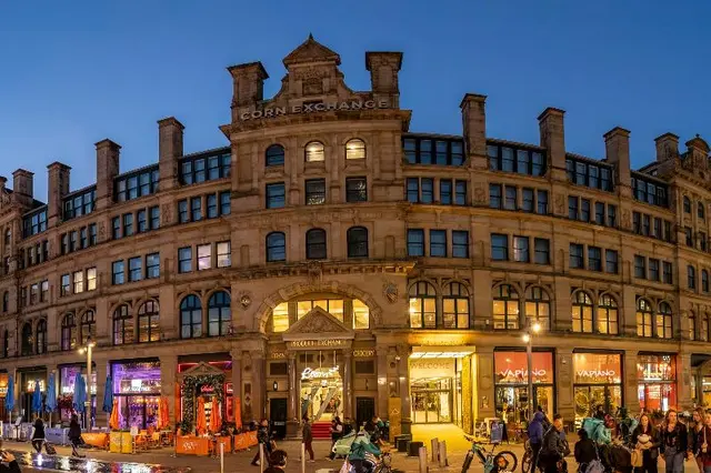 Roomzzz Manchester Victoria