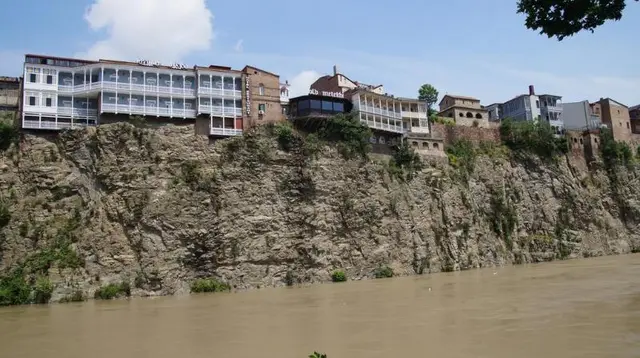 Old Metekhi