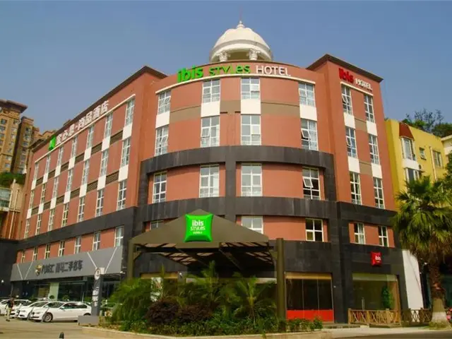 ibis Styles Chengdu American Center
