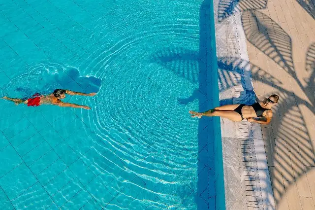 Ivi Mare - Designed for adults